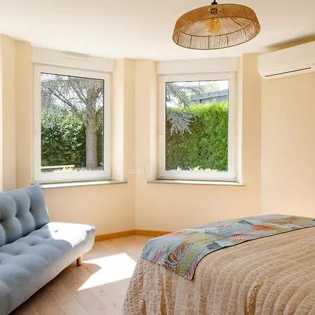 La D 'emma, 10-15 Pers