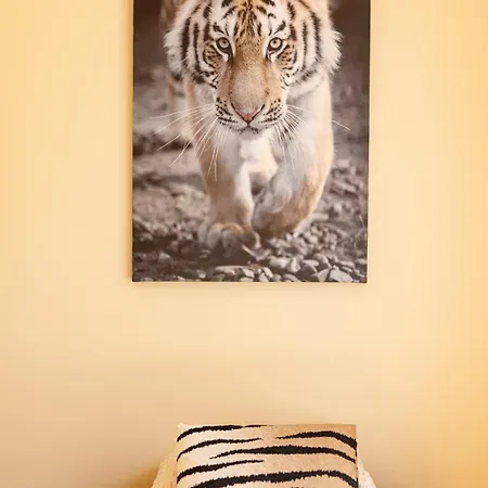 La D 'emma, 10-15 Pers Villa