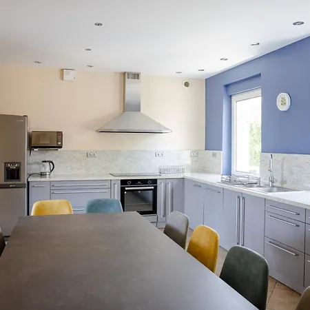 Villa La D 'emma, 10-15 Pers